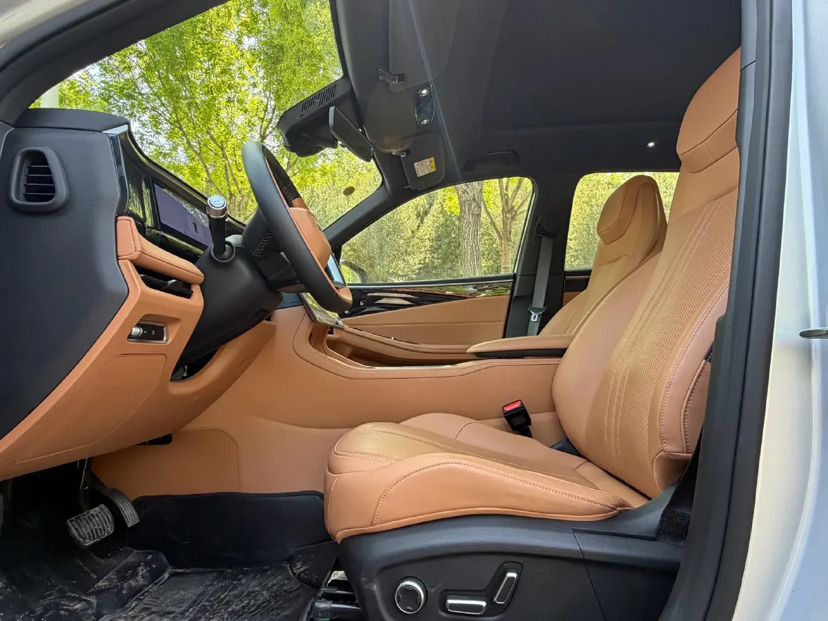 2025 Geely Galaxy L7 1.5L 112HP L4 1DHT PHEV 18.4KWH,autocango,china used car exporter,china ev exporter,chinese used car exporter,chinese used ev exporter