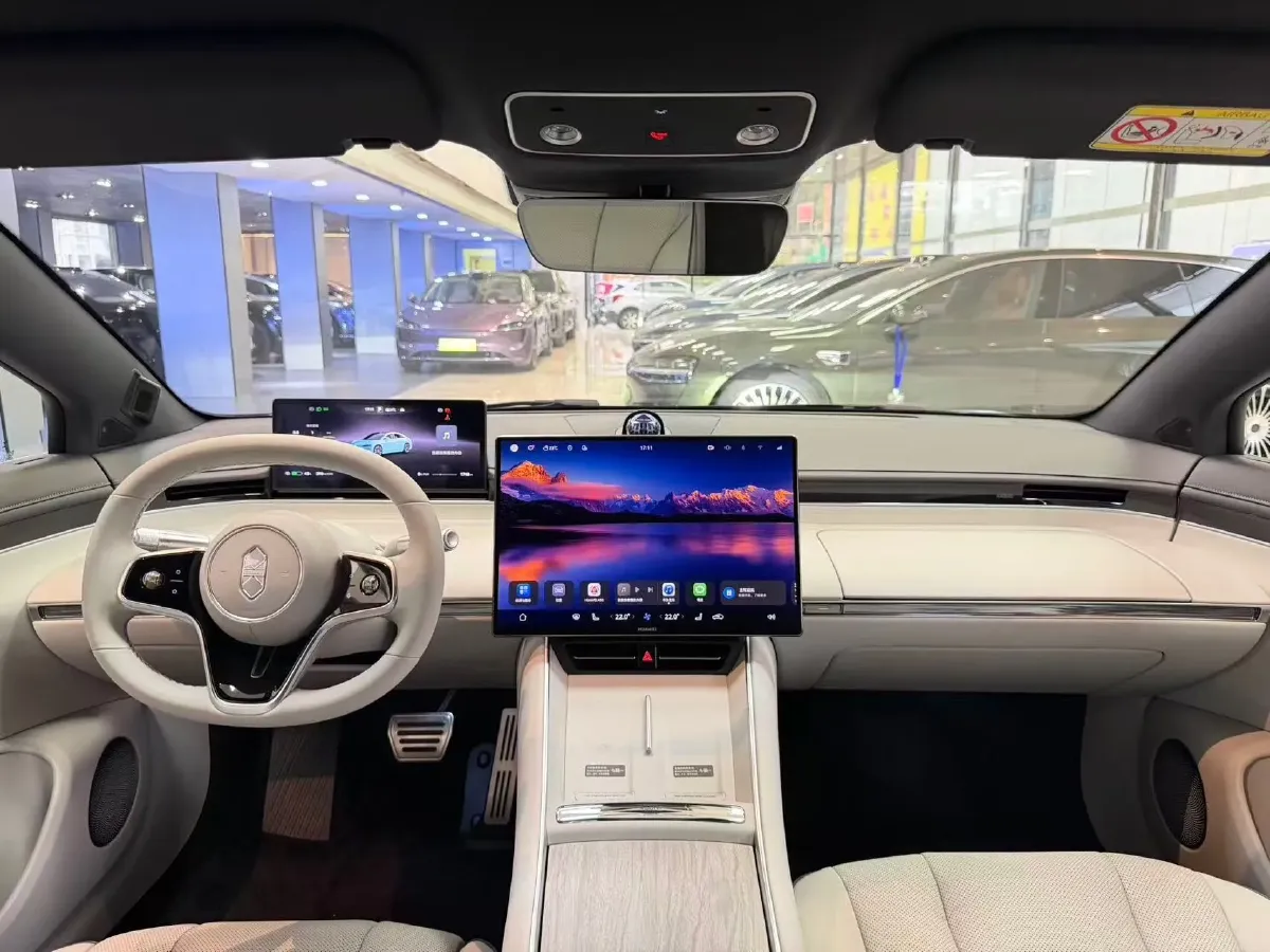 2026 Luxeed S7 BEV,autocango,china used car exporter,china ev exporter,chinese used car exporter,chinese used ev exporter