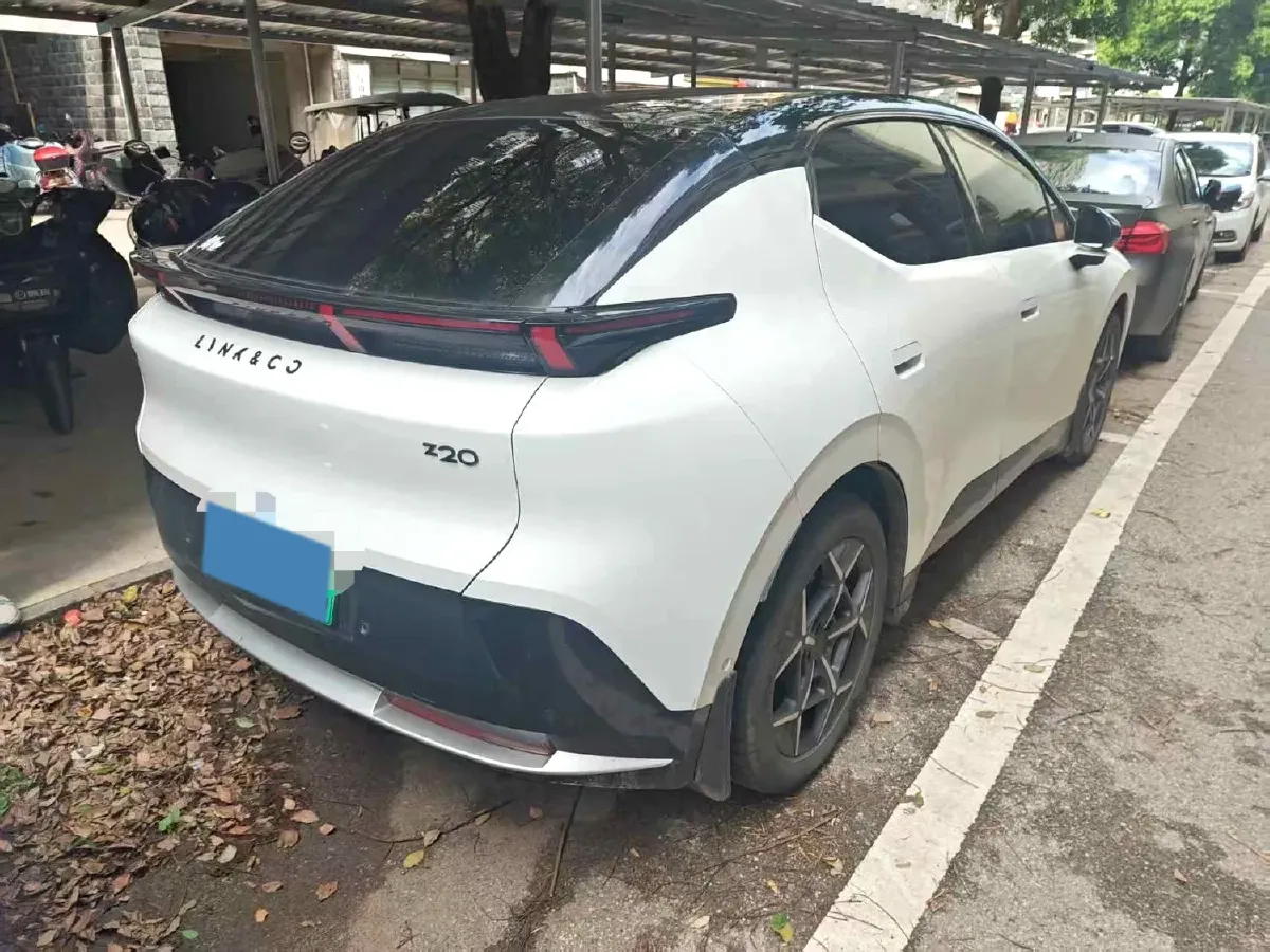 2025 Jetour Freeman 1.5T 184HP L4 7DCT,autocango,china used car exporter,china ev exporter,chinese used car exporter,chinese used ev exporter
