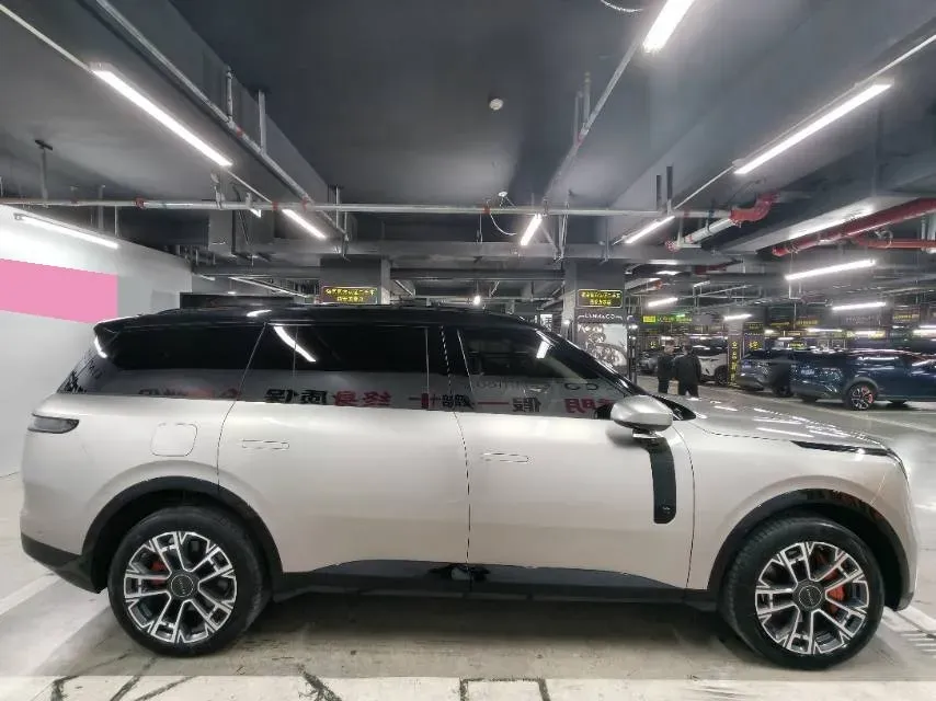 2025 LYNK&CO 900 2.0T 254HP L4 3DHT PHEV,autocango,china used car exporter,china ev exporter,chinese used car exporter,chinese used ev exporter