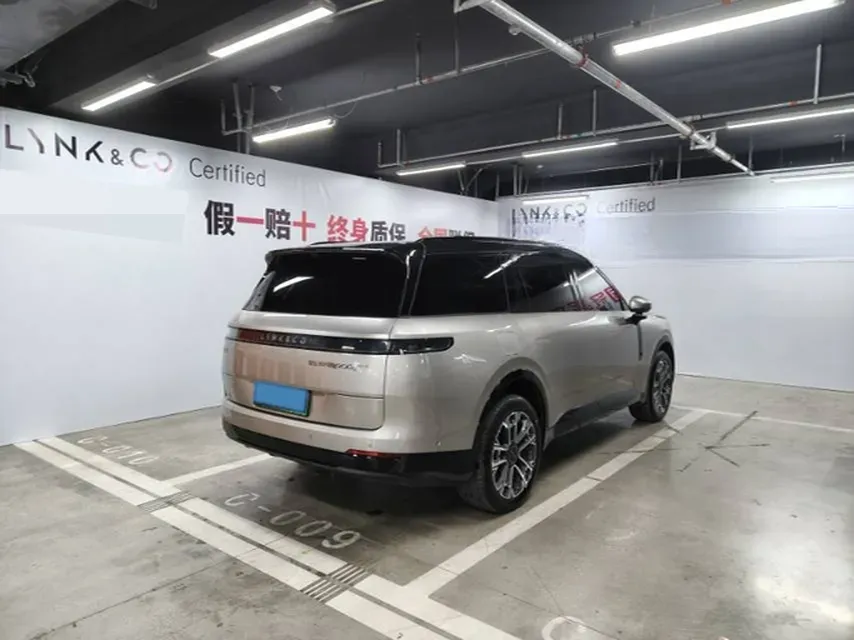 2025 LYNK&CO 900 2.0T 254HP L4 3DHT PHEV,autocango,china used car exporter,china ev exporter,chinese used car exporter,chinese used ev exporter