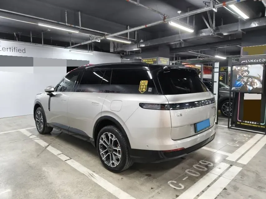 2025 LYNK&CO 900 2.0T 254HP L4 3DHT PHEV,autocango,china used car exporter,china ev exporter,chinese used car exporter,chinese used ev exporter