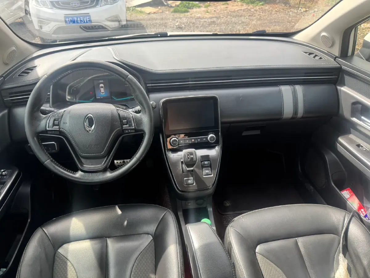 2018 HaiMa Family F5 1.6L 125HP L4 6AT,autocango,china used car exporter,china ev exporter,chinese used car exporter,chinese used ev exporter