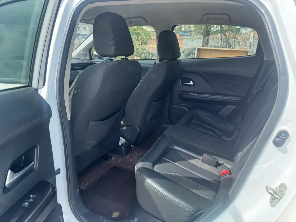 2018 HaiMa Family F5 1.6L 125HP L4 6AT,autocango,china used car exporter,china ev exporter,chinese used car exporter,chinese used ev exporter