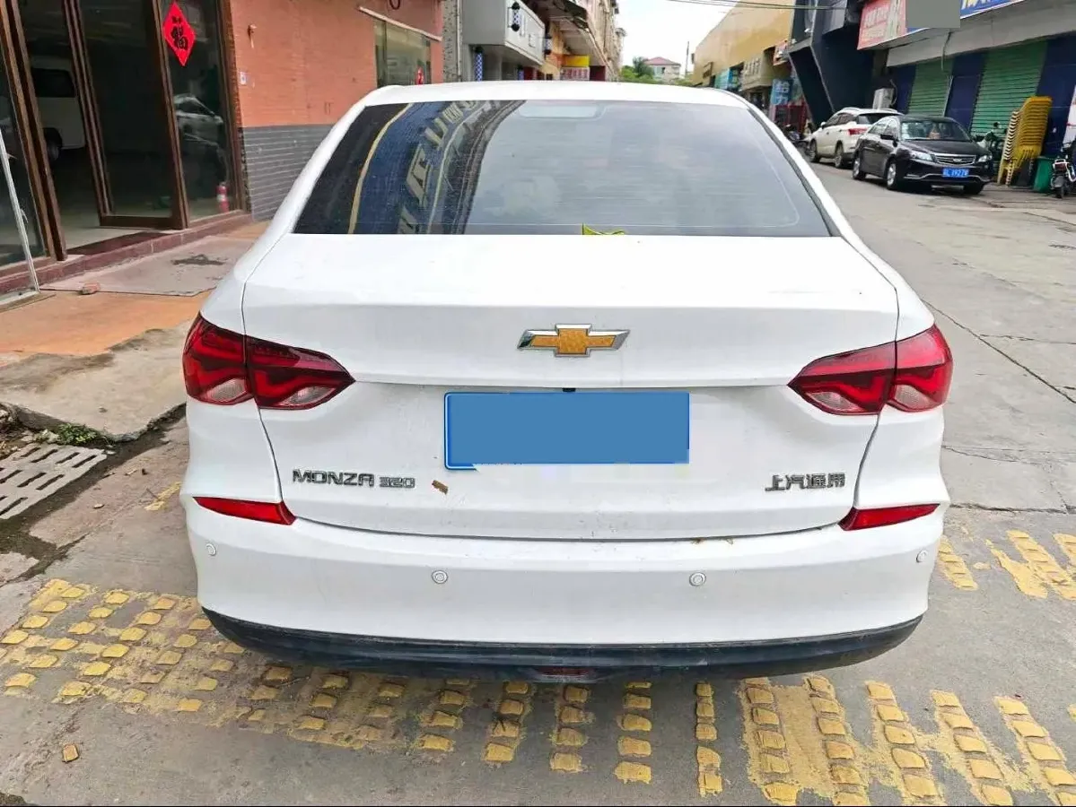 2021 Chevrolet Monza 1.5L 113HP L4 6AT,autocango,china used car exporter,china ev exporter,chinese used car exporter,chinese used ev exporter