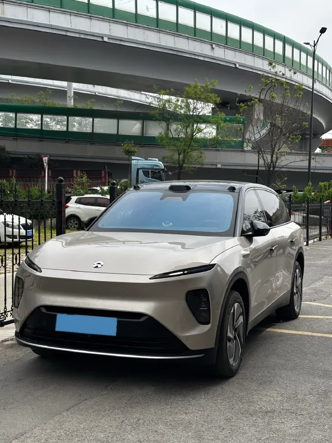 2024 NIO ES8 BEV 75KWH,autocango,china used car exporter,china ev exporter,chinese used car exporter,chinese used ev exporter