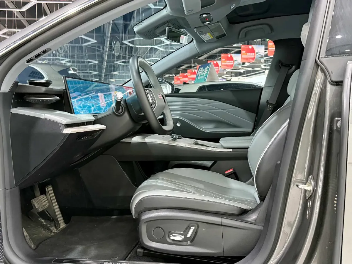 2024 Geely Galaxy E8 BEV 62KWH,autocango,china used car exporter,china ev exporter,chinese used car exporter,chinese used ev exporter