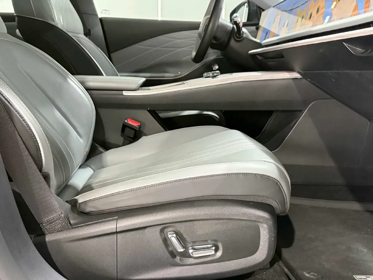 2024 Geely Galaxy E8 BEV 62KWH,autocango,china used car exporter,china ev exporter,chinese used car exporter,chinese used ev exporter