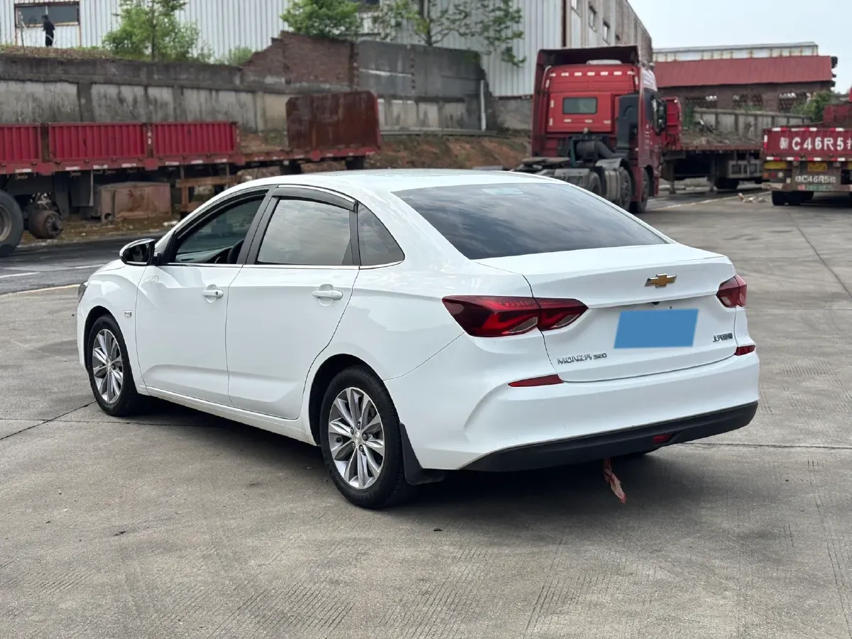 2022 Chevrolet Monza 1.5L 113HP L4 6AT,autocango,china used car exporter,china ev exporter,chinese used car exporter,chinese used ev exporter