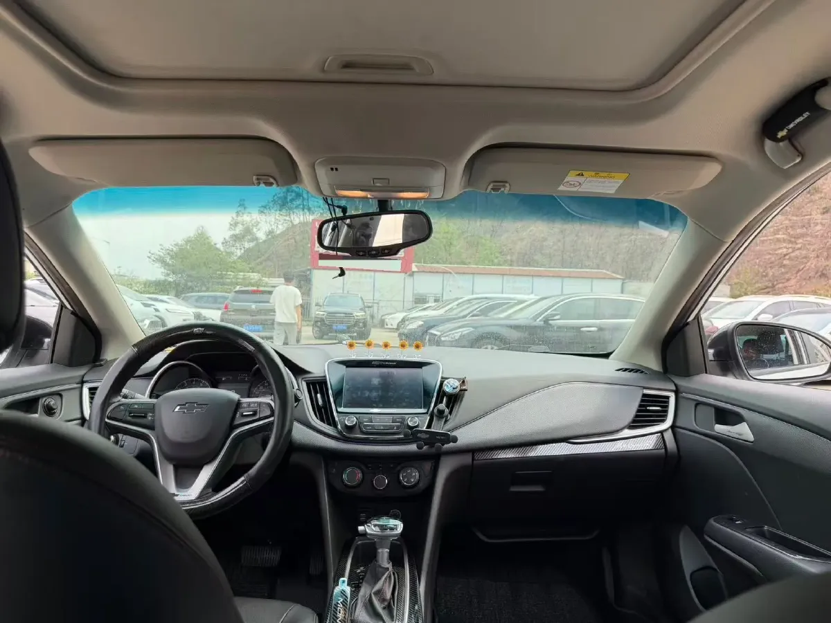 2019 Chevrolet Monza 1.0T 125HP L3 6DCT,autocango,china used car exporter,china ev exporter,chinese used car exporter,chinese used ev exporter