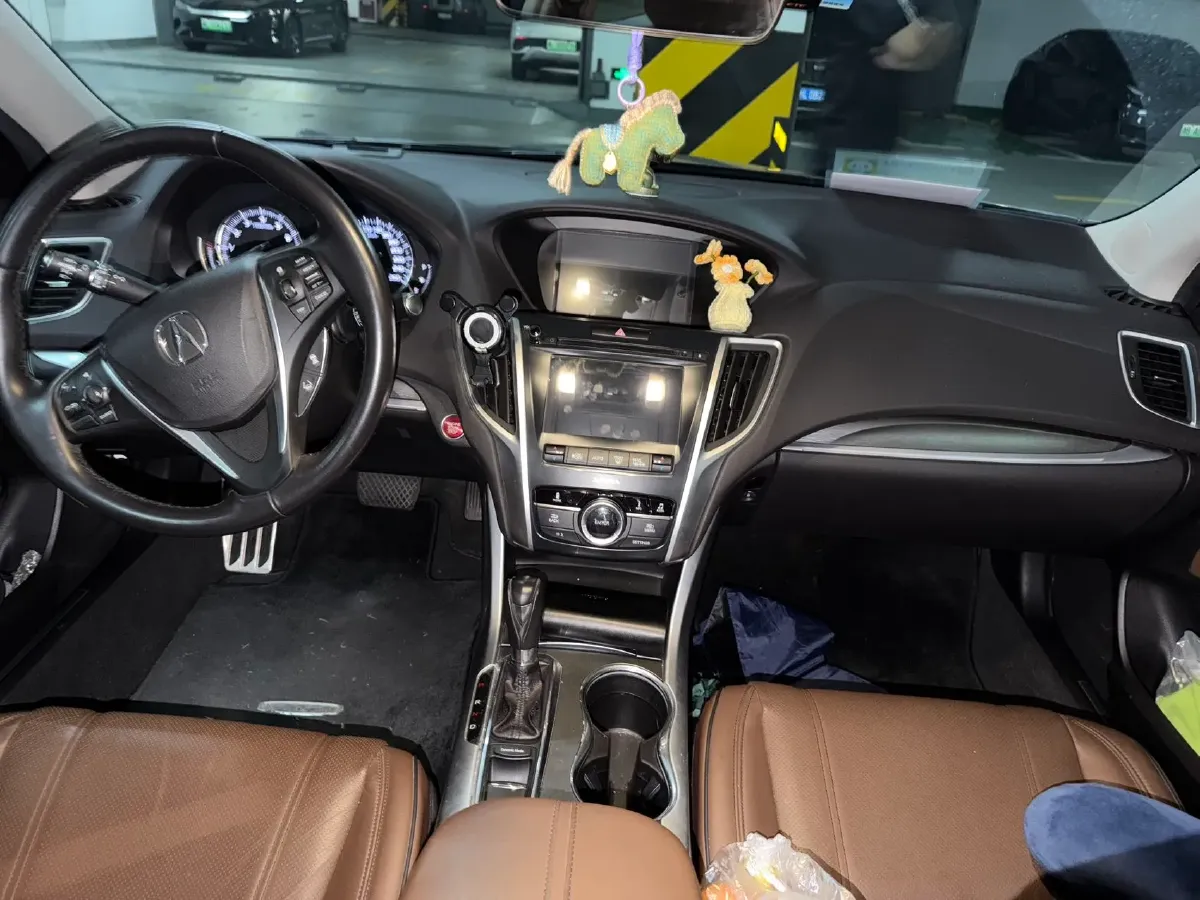 2018 Acura TLX-L 2.4L 208HP L4 8DCT,autocango,china used car exporter,china ev exporter,chinese used car exporter,chinese used ev exporter