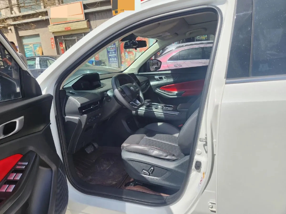 2022 ChangAn CS55 Plus 1.5T 180HP L4 7DCT,autocango,china used car exporter,china ev exporter,chinese used car exporter,chinese used ev exporter