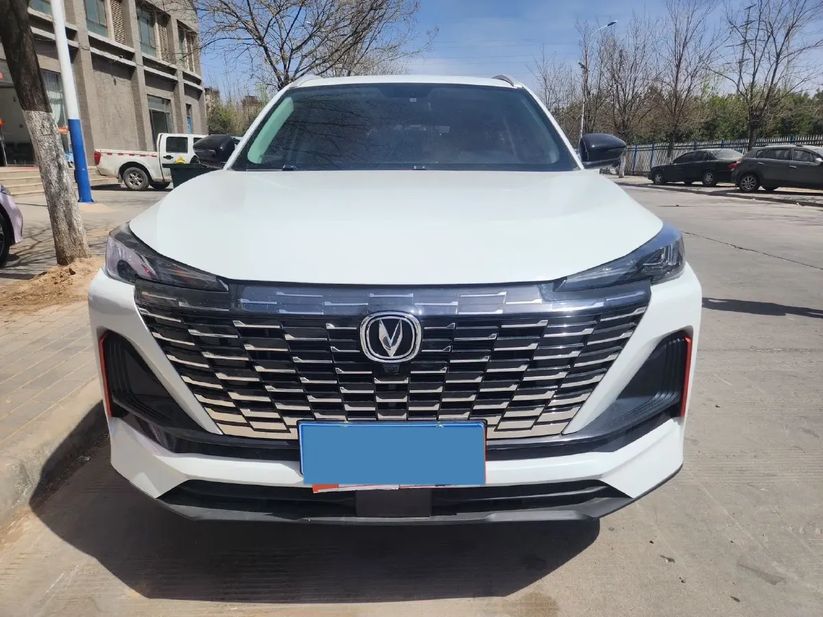 2022 ChangAn CS55 Plus 1.5T 180HP L4 7DCT,autocango,china used car exporter,china ev exporter,chinese used car exporter,chinese used ev exporter