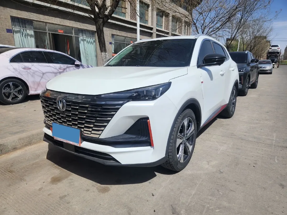2022 ChangAn CS55 Plus 1.5T 180HP L4 7DCT,autocango,china used car exporter,china ev exporter,chinese used car exporter,chinese used ev exporter