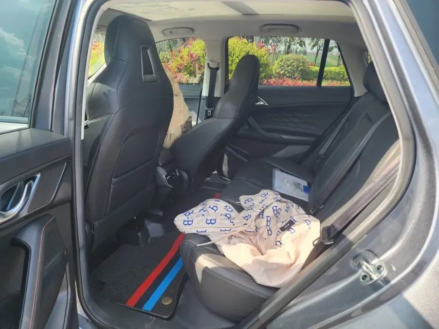 2023 Roewe RX5 1.5T 188HP L4 7DCT,autocango,china used car exporter,china ev exporter,chinese used car exporter,chinese used ev exporter