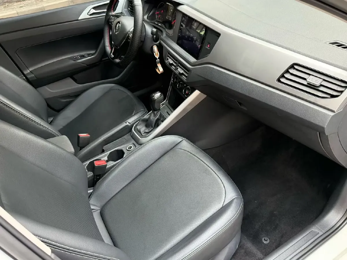 2019 Volkswagen Polo 1.5L 113HP L4 6AT,autocango,china used car exporter,china ev exporter,chinese used car exporter,chinese used ev exporter