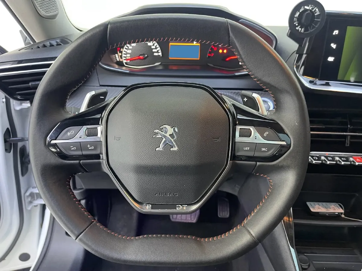2022 Peugeot 2008 1.2T 136HP L3 6DCT,autocango,china used car exporter,china ev exporter,chinese used car exporter,chinese used ev exporter