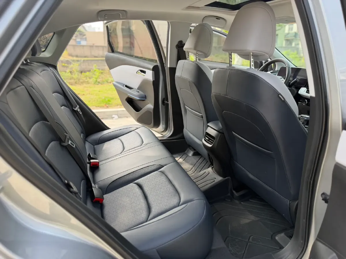 2023 Chevrolet Monza 1.5L 113HP L4 6DCT,autocango,china used car exporter,china ev exporter,chinese used car exporter,chinese used ev exporter