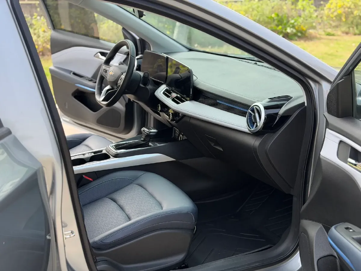 2023 Chevrolet Monza 1.5L 113HP L4 6DCT,autocango,china used car exporter,china ev exporter,chinese used car exporter,chinese used ev exporter