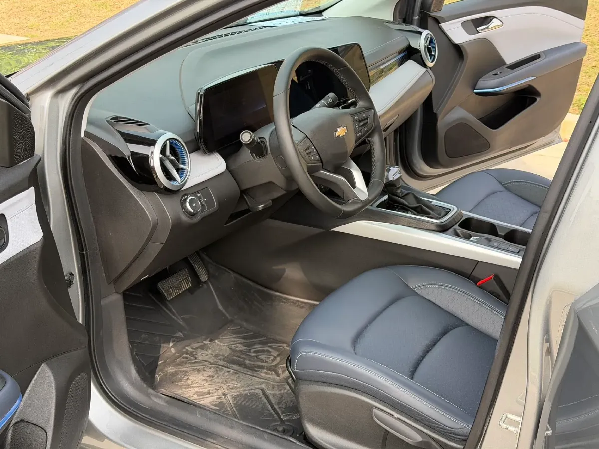 2023 Chevrolet Monza 1.5L 113HP L4 6DCT,autocango,china used car exporter,china ev exporter,chinese used car exporter,chinese used ev exporter