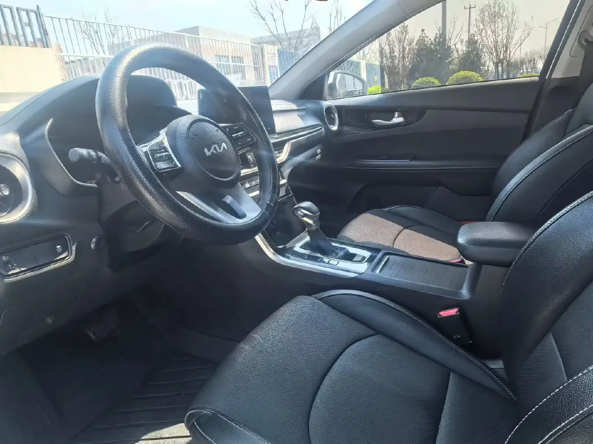 2021 Kia K3 1.5L 115HP L4 CVT,autocango,china used car exporter,china ev exporter,chinese used car exporter,chinese used ev exporter