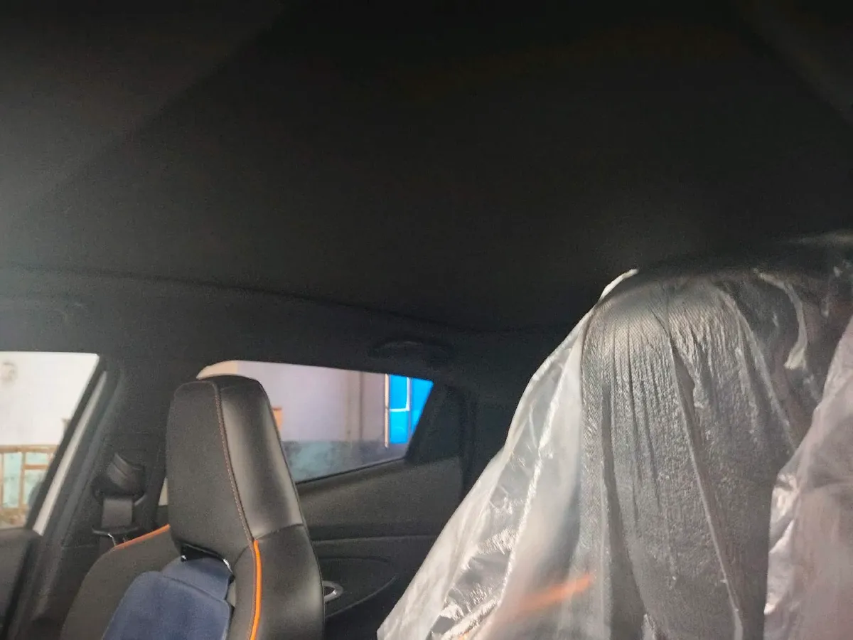 2022 ChangAn UNI-T 1.5T 188HP L4 7DCT,autocango,china used car exporter,china ev exporter,chinese used car exporter,chinese used ev exporter