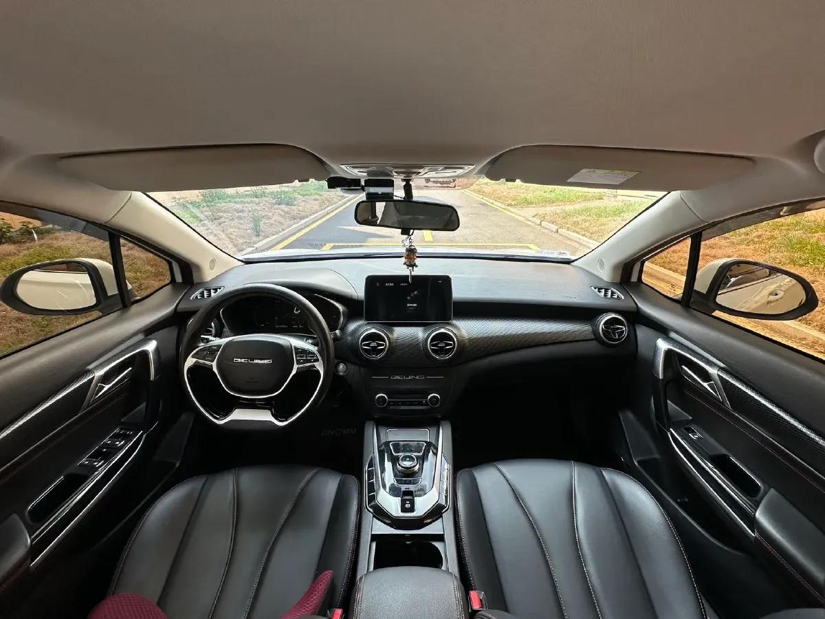 2022 Bestune B70 2.0T 224HP L4 6AT,autocango,china used car exporter,china ev exporter,chinese used car exporter,chinese used ev exporter