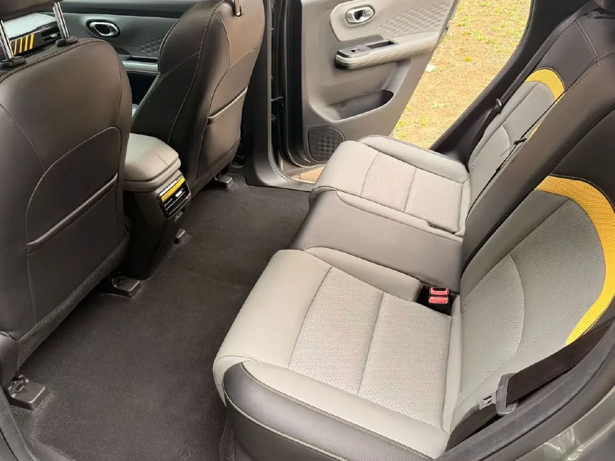 2022 Geely Okavango 1.8T 184HP L4 7DCT,autocango,china used car exporter,china ev exporter,chinese used car exporter,chinese used ev exporter