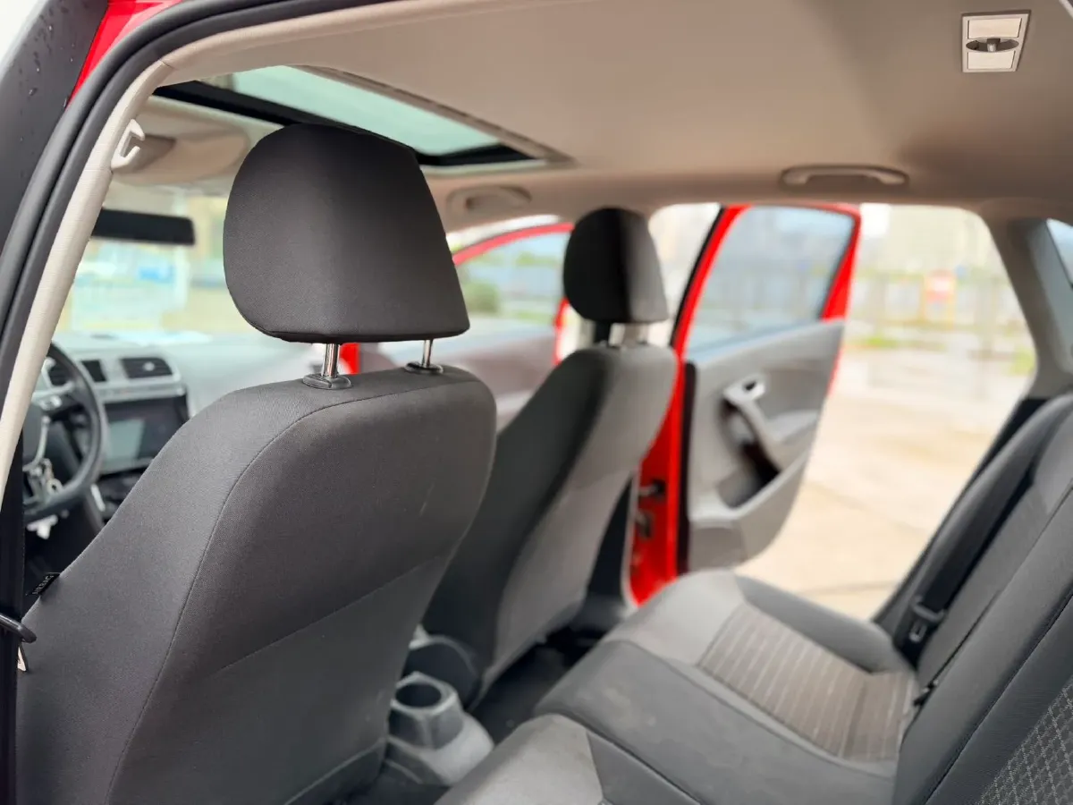 2016 Volkswagen Polo 1.6L 110HP L4 6AT,autocango,china used car exporter,china ev exporter,chinese used car exporter,chinese used ev exporter