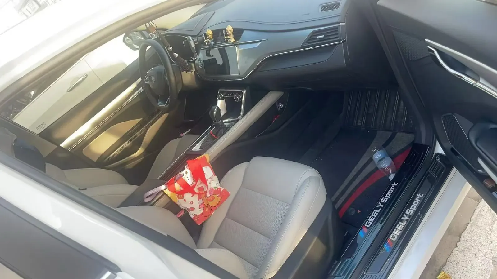 2018 Geely Binray 1.4T 133HP L4 CVT,autocango,china used car exporter,china ev exporter,chinese used car exporter,chinese used ev exporter