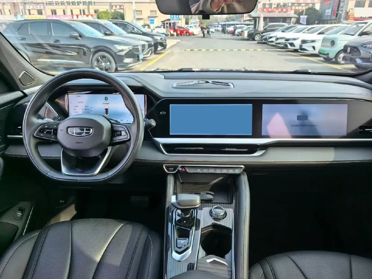 2024 Geely Monjaro 2.0T 218HP L4 7DCT,autocango,china used car exporter,china ev exporter,chinese used car exporter,chinese used ev exporter