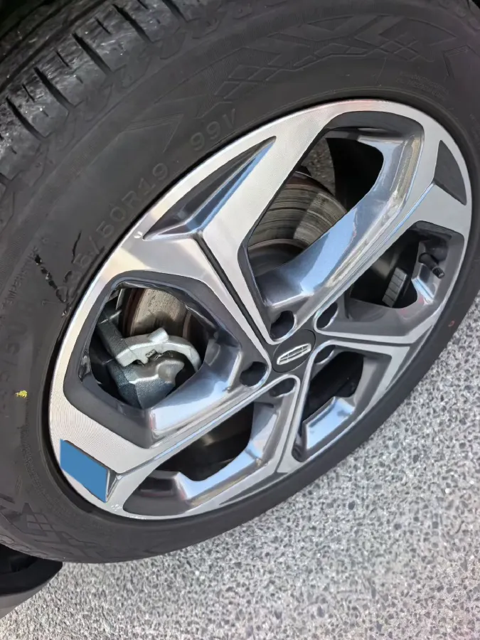 2024 Geely Monjaro 2.0T 218HP L4 7DCT,autocango,china used car exporter,china ev exporter,chinese used car exporter,chinese used ev exporter