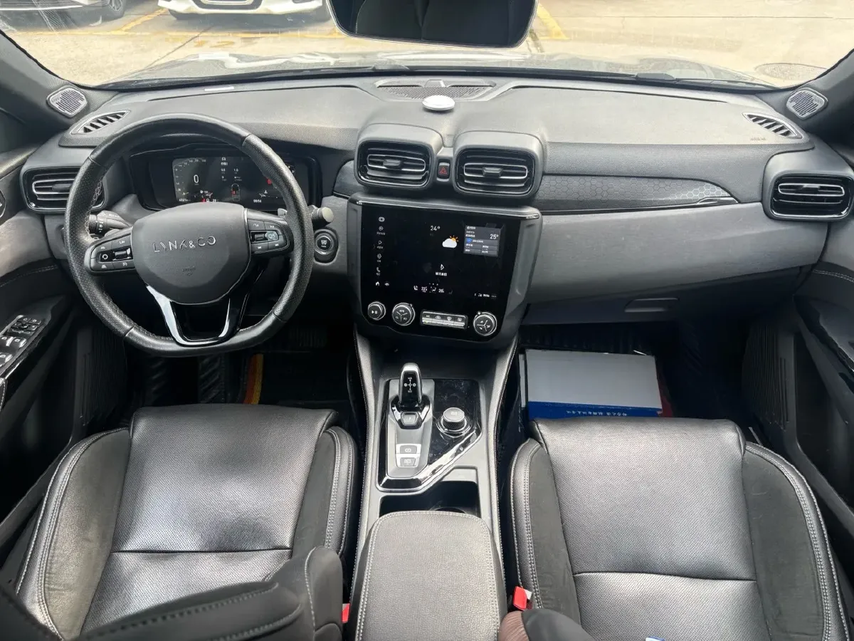 2021 LYNK&CO 03 2.0T 190HP L4 6AT,autocango,china used car exporter,china ev exporter,chinese used car exporter,chinese used ev exporter