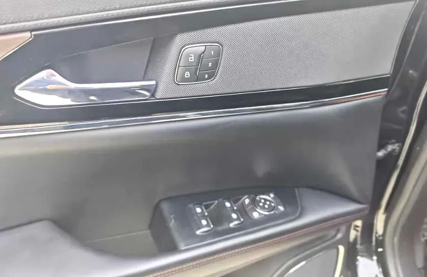 2021 Lincoln Nautilus 2.0T 245HP L4 8AT,autocango,china used car exporter,china ev exporter,chinese used car exporter,chinese used ev exporter