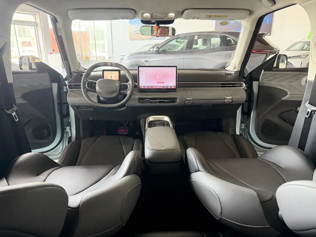 2024 DongFeng Nammi 01 BEV 42.3KWH,autocango,china used car exporter,china ev exporter,chinese used car exporter,chinese used ev exporter