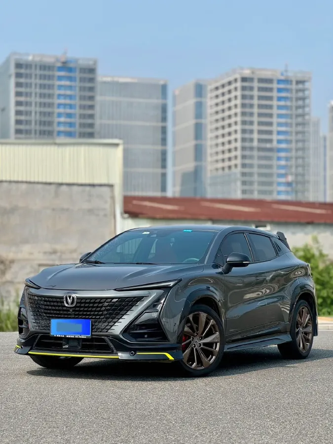 2020 ChangAn UNI-T 1.5T 180HP L4 7DCT,autocango,china used car exporter,china ev exporter,chinese used car exporter,chinese used ev exporter