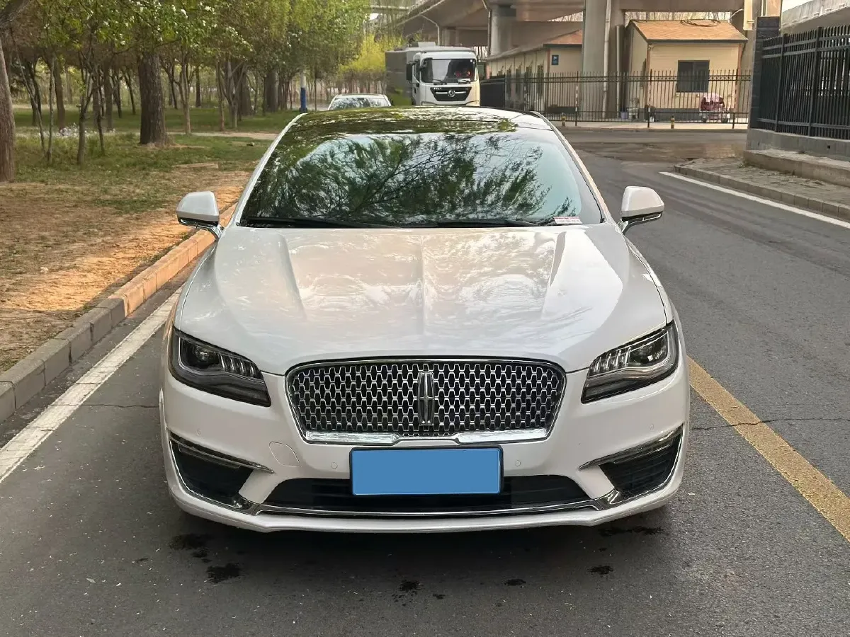 2019 Lincoln MKZ 2.0T 196HP L4 6AT,autocango,china used car exporter,china ev exporter,chinese used car exporter,chinese used ev exporter