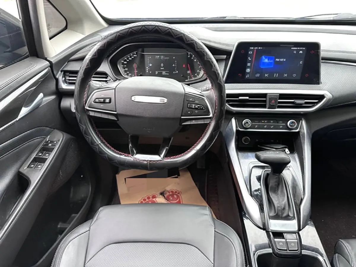 2021 MAXUS G50 1.5T 169HP L4 7DCT,autocango,china used car exporter,china ev exporter,chinese used car exporter,chinese used ev exporter