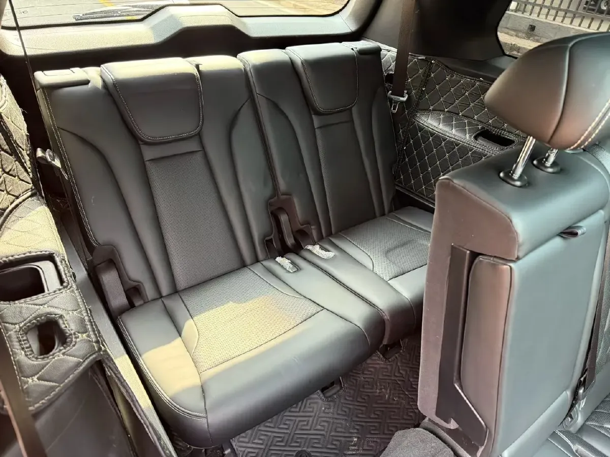 2022 GAC Trumpchi GS8 2.0T 252HP L4 8AT,autocango,china used car exporter,china ev exporter,chinese used car exporter,chinese used ev exporter