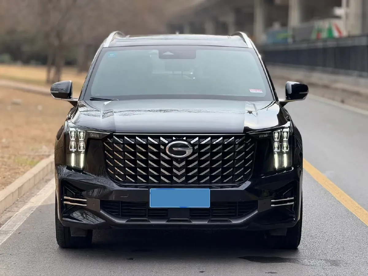 2022 GAC Trumpchi GS8 2.0T 252HP L4 8AT,autocango,china used car exporter,china ev exporter,chinese used car exporter,chinese used ev exporter