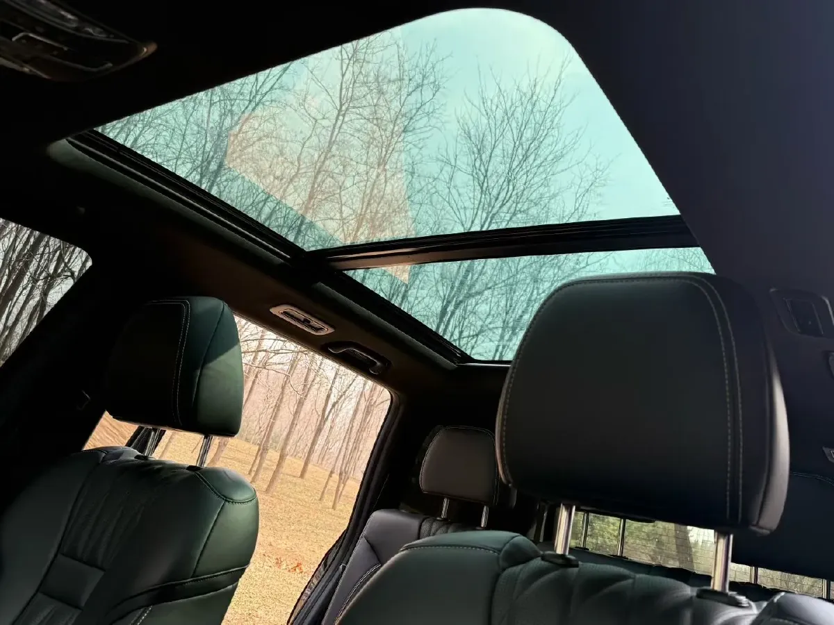 2022 GAC Trumpchi GS8 2.0T 252HP L4 8AT,autocango,china used car exporter,china ev exporter,chinese used car exporter,chinese used ev exporter