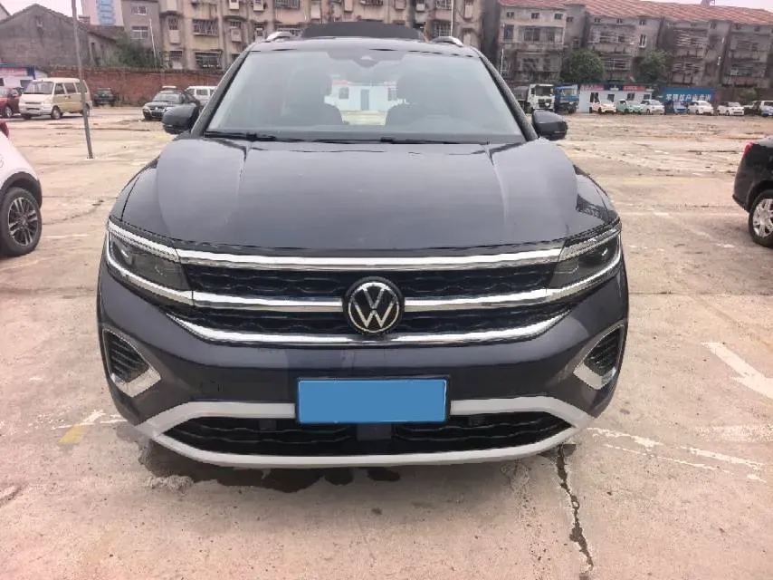 2023 Volkswagen Talagon 2.0T 220HP L4 7DCT,autocango,china used car exporter,china ev exporter,chinese used car exporter,chinese used ev exporter