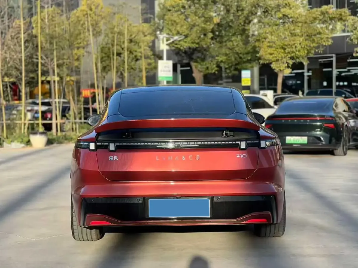 2025 LYNK&CO Z10 BEV 95KWH,autocango,china used car exporter,china ev exporter,chinese used car exporter,chinese used ev exporter