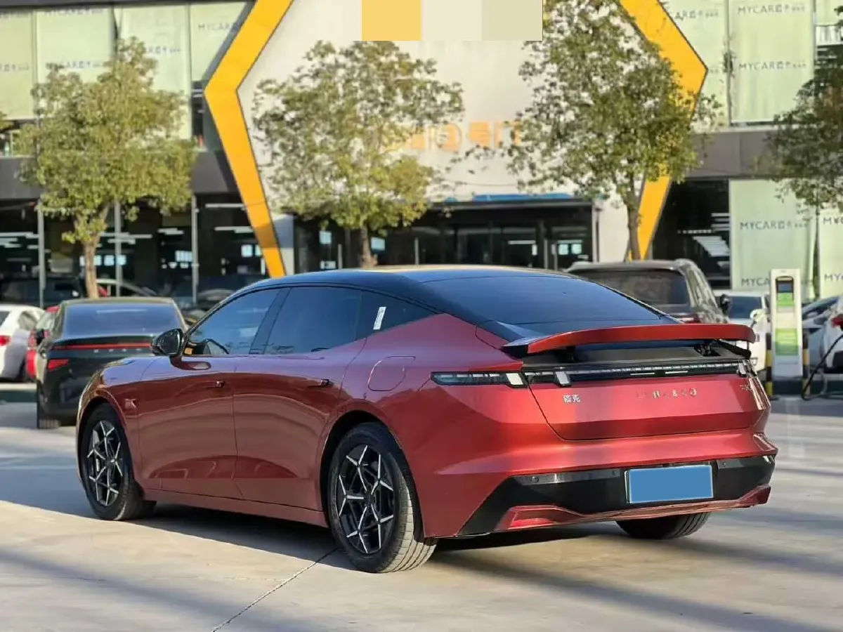 2025 LYNK&CO Z10 BEV 95KWH,autocango,china used car exporter,china ev exporter,chinese used car exporter,chinese used ev exporter