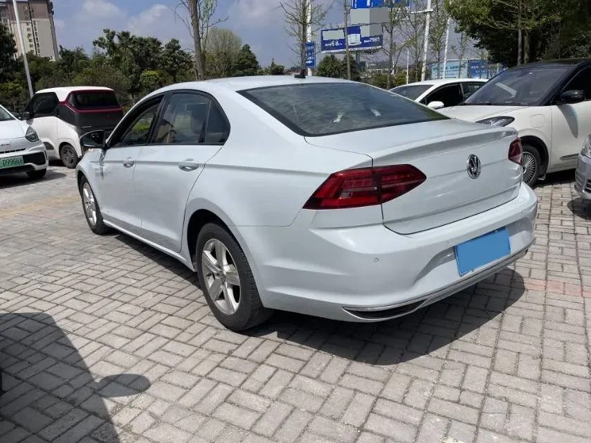 2019 Volkswagen T-Cross 1.4T 150HP L4 7DCT,autocango,china used car exporter,china ev exporter,chinese used car exporter,chinese used ev exporter