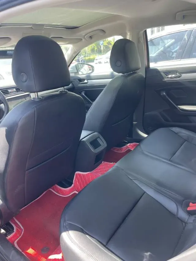 2019 Volkswagen T-Cross 1.4T 150HP L4 7DCT,autocango,china used car exporter,china ev exporter,chinese used car exporter,chinese used ev exporter