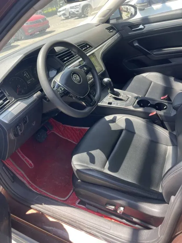 2019 Volkswagen T-Cross 1.4T 150HP L4 7DCT,autocango,china used car exporter,china ev exporter,chinese used car exporter,chinese used ev exporter