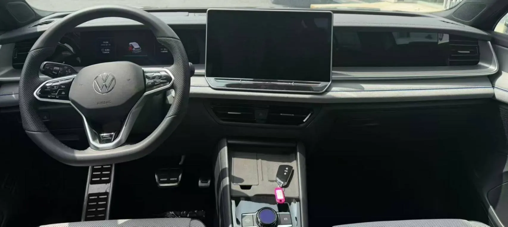 2026 Volkswagen Tayron 2.0T 220HP L4 7DCT,autocango,china used car exporter,china ev exporter,chinese used car exporter,chinese used ev exporter