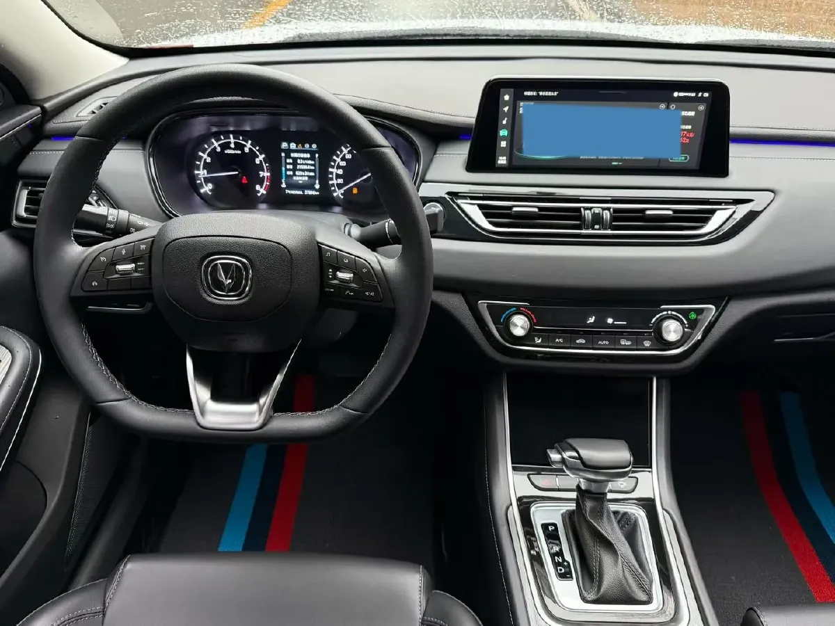 2022 ChangAn Raeton CC 1.5T 188HP L4 7DCT,autocango,china used car exporter,china ev exporter,chinese used car exporter,chinese used ev exporter