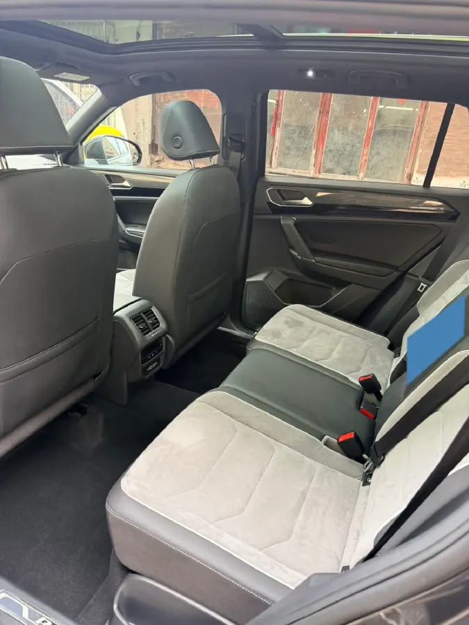 2020 Volkswagen Tayron X 2.0T 220HP L4 7DCT,autocango,china used car exporter,china ev exporter,chinese used car exporter,chinese used ev exporter